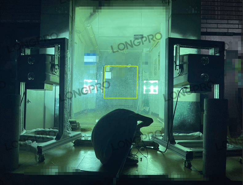 全光譜陽光模擬器在掃地機(jī)器人中的應(yīng)用.png 全光譜陽光模擬器在掃地機(jī)器人中的應(yīng)用.png